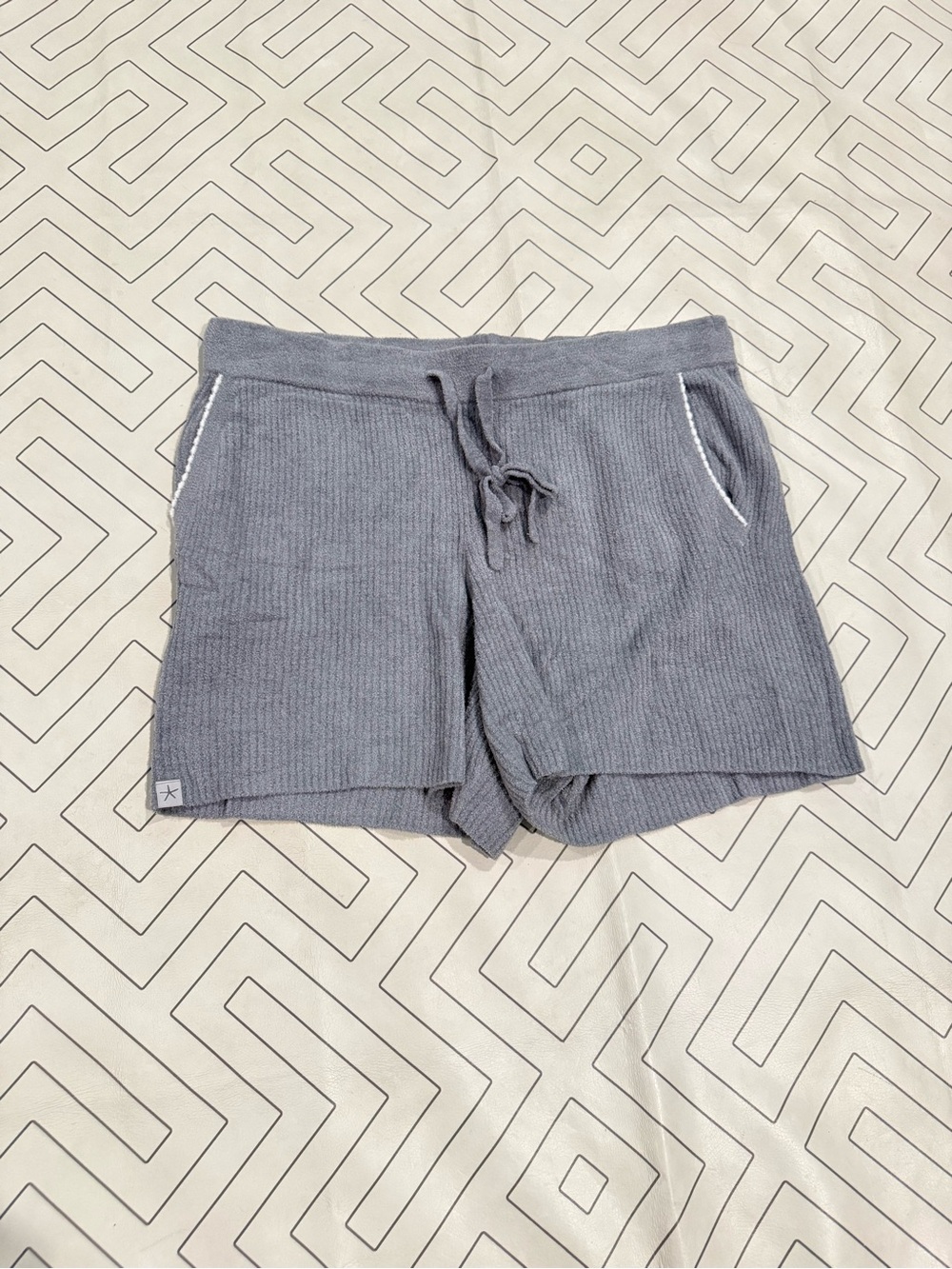 NWT Barefoot Dreams Rib-Knit Grey Drawstring Lounge Shorts